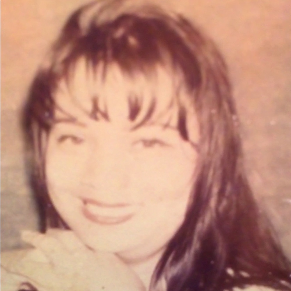 Meet your Posher, Angelica